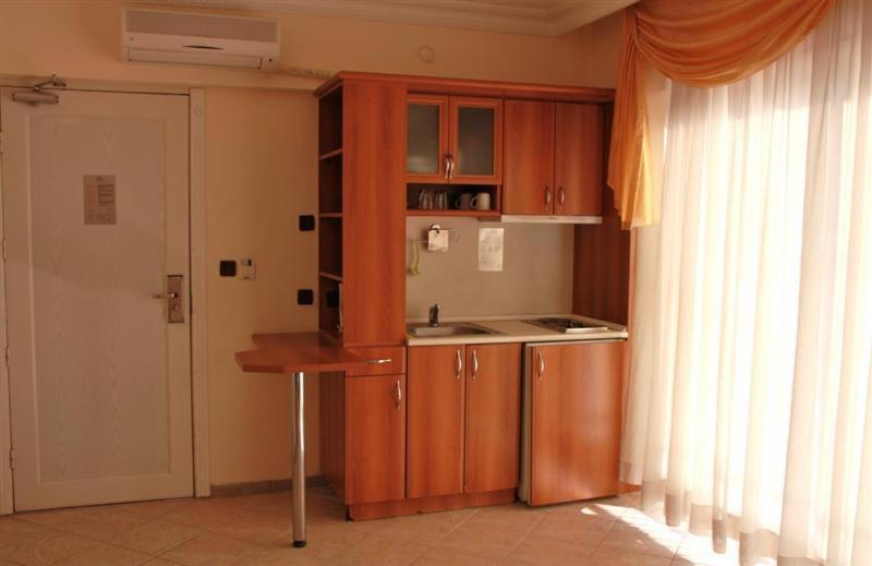 Mutlu Hotel Дидим Номер фото